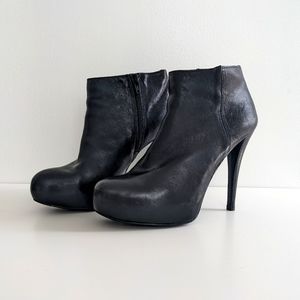 Stuart Weitzman Black Zippered High Heel Zippered Booties Size 6.5